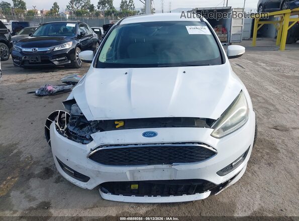 1FADP3K25GL254184 2016 FORD FOCUS White Սալոնի հետևի տեսք