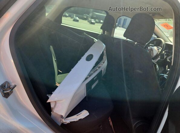 1FADP3K25GL263581 2016 FORD FOCUS White Հետևի նստատեղերի տեսք