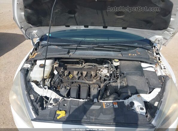 1FADP3K25HL224782 2017 FORD FOCUS White Rear view