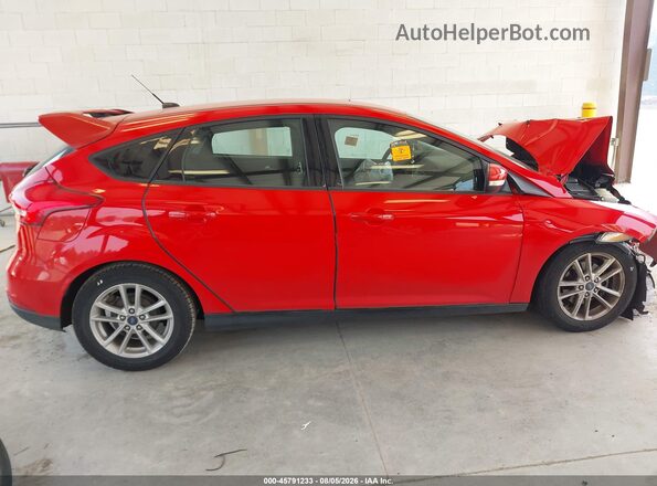 1FADP3K25HL263940 2017 FORD FOCUS Red Vista interior trasera