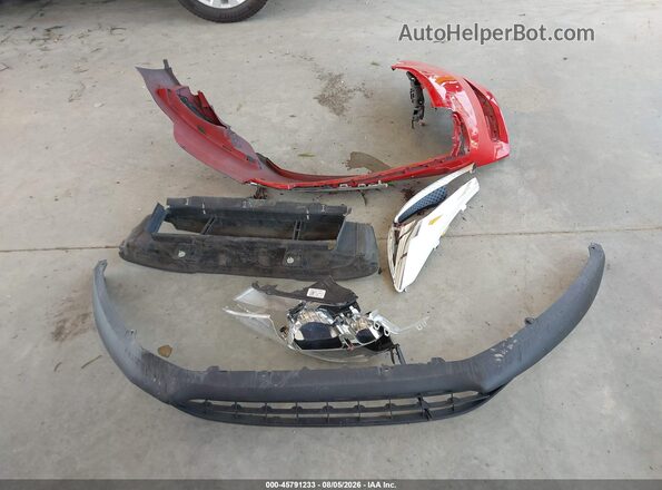 1FADP3K25HL263940 2017 FORD FOCUS Red Vista del salpicadero