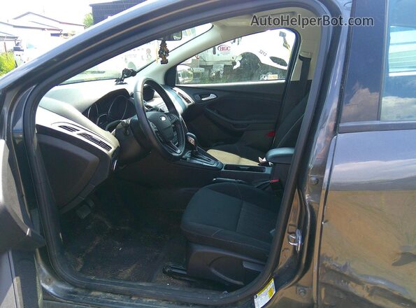 1FADP3K25JL263765 2018 FORD FOCUS Black Սալոնի դիմացի տեսք