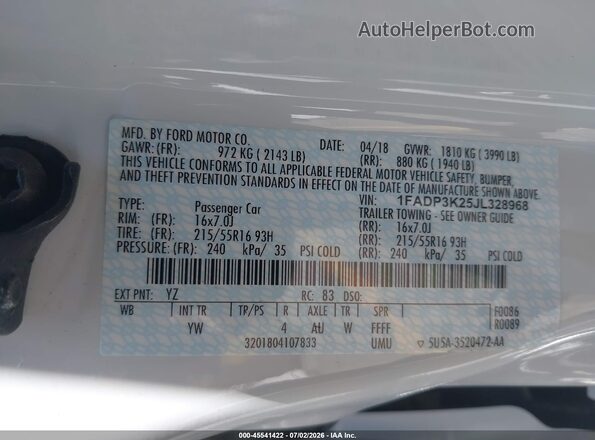 1FADP3K25JL328968 2018 FORD FOCUS White Engine compartment view