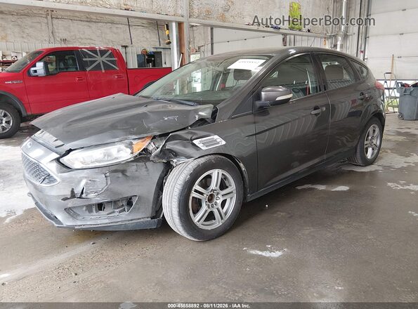 1FADP3K26HL231899 2017 FORD FOCUS Gray Front left