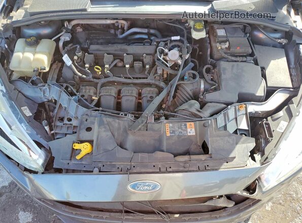 1FADP3K26HL274932 2017 FORD FOCUS Gray Rear interior view