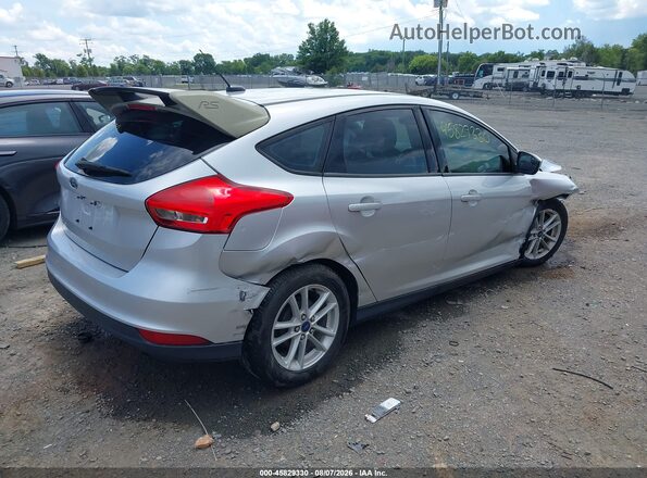 1FADP3K26JL227499 2018 FORD FOCUS Silver Trasero derecho