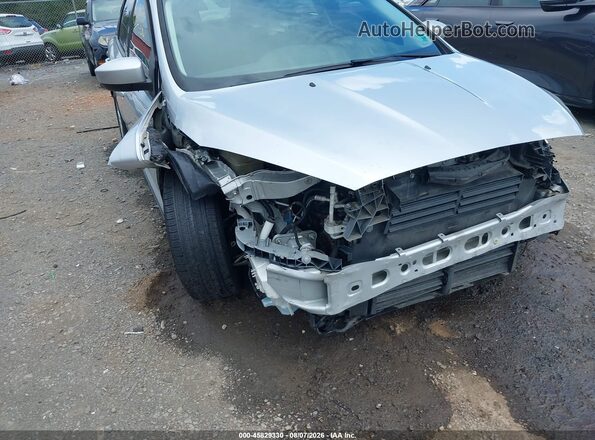 1FADP3K26JL227499 2018 FORD FOCUS Silver 