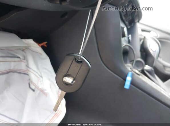 1FADP3K26JL227499 2018 FORD FOCUS Silver Vista del salpicadero