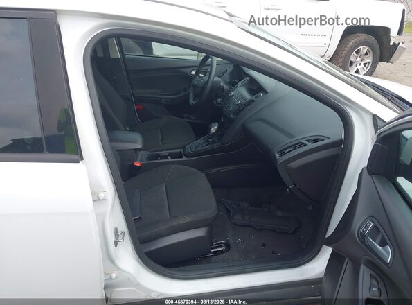 1FADP3K26JL315937 2018 FORD FOCUS White Սալոնի դիմացի տեսք