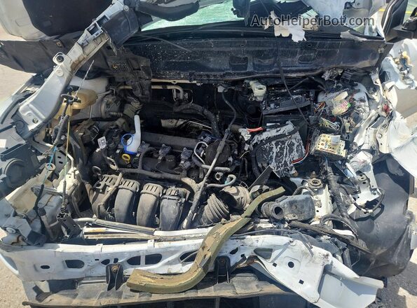 1FADP3K27GL283377 2016 FORD FOCUS Белый Вид задней части салона