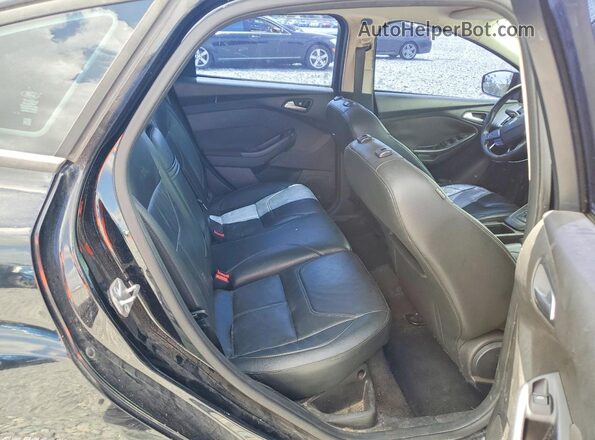 1FADP3K27GL302560 2016 FORD FOCUS Black Вид задніх сидінь