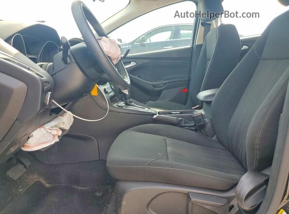 1FADP3K27HL218269 2017 FORD FOCUS Black Widok wnętrza z przodu
