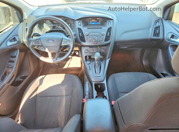 1FADP3K27HL243723 2017 FORD FOCUS Black Vista del salpicadero