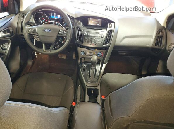 1FADP3K27HL314130 2017 FORD FOCUS Red Widok deski rozdzielczej