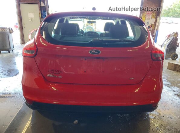 1FADP3K27HL314130 2017 FORD FOCUS Red Widok z tyłu