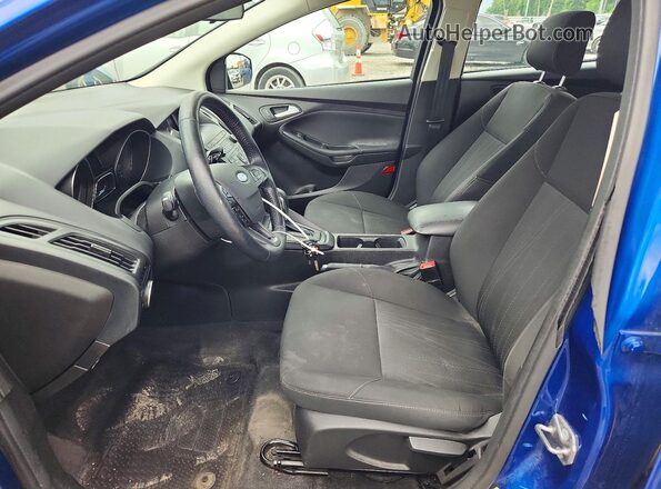 1FADP3K27JL304672 2018 FORD FOCUS Blue Widok wnętrza z przodu