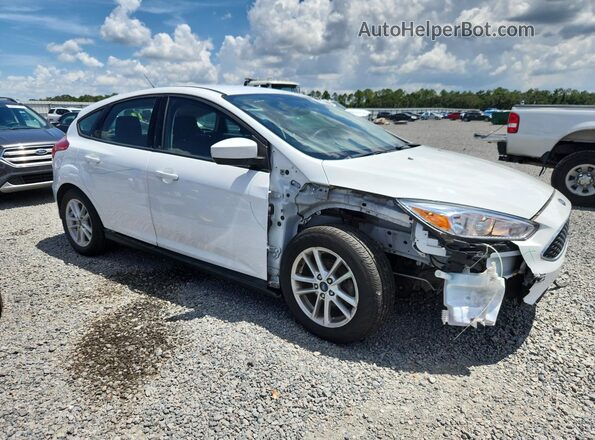 1FADP3K27JL320919 2018 FORD FOCUS White Front right