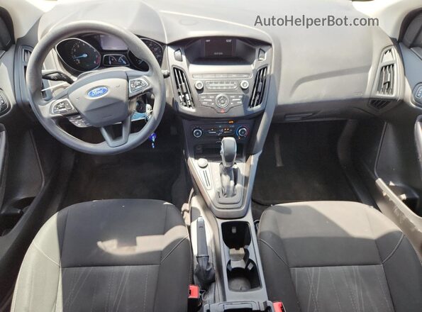1FADP3K27JL320919 2018 FORD FOCUS White Dashboard view