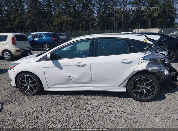 1FADP3K28GL247259 2016 FORD FOCUS White Панорамний вид салону 360°