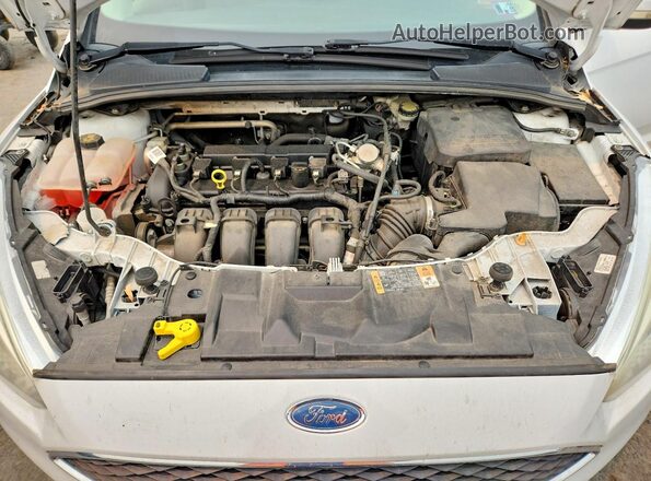 1FADP3K28GL364047 2016 FORD FOCUS White Vista interior trasera