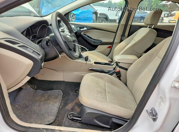 1FADP3K28GL364047 2016 FORD FOCUS White Vista interior delantera