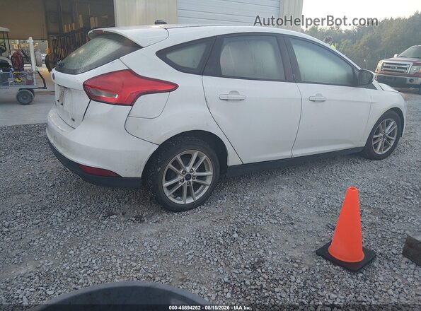 1FADP3K28JL237497 2018 FORD FOCUS Белый Задняя правая четверть