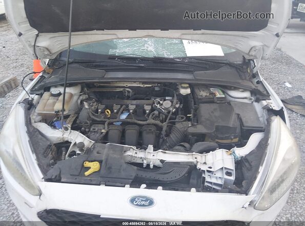 1FADP3K28JL237497 2018 FORD FOCUS Белый Вид сзади
