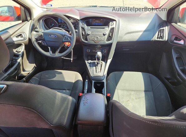 1FADP3K29GL264054 2016 FORD FOCUS Red Widok deski rozdzielczej
