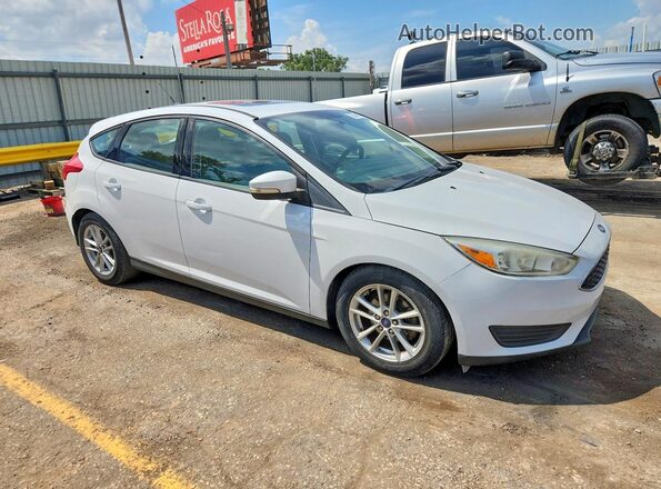 1FADP3K29GL269349 2016 FORD FOCUS White Przód prawy