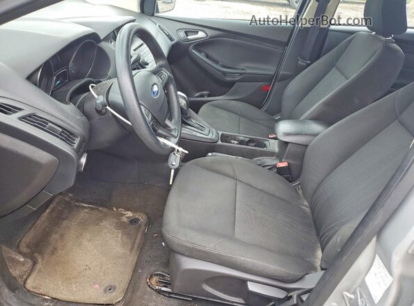 1FADP3K29GL291030 2016 FORD FOCUS Silver Սալոնի դիմացի տեսք