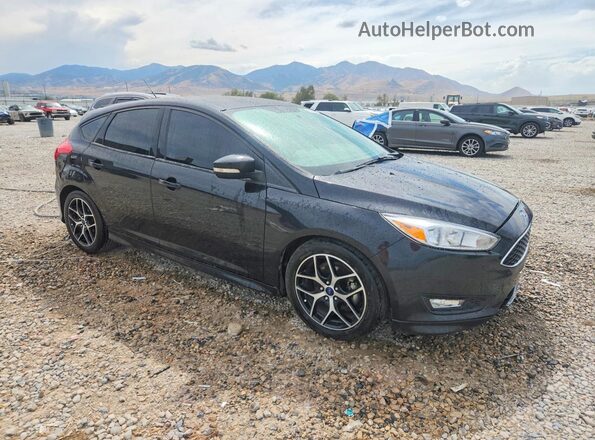1FADP3K29GL315388 2016 FORD FOCUS Black Przód prawy