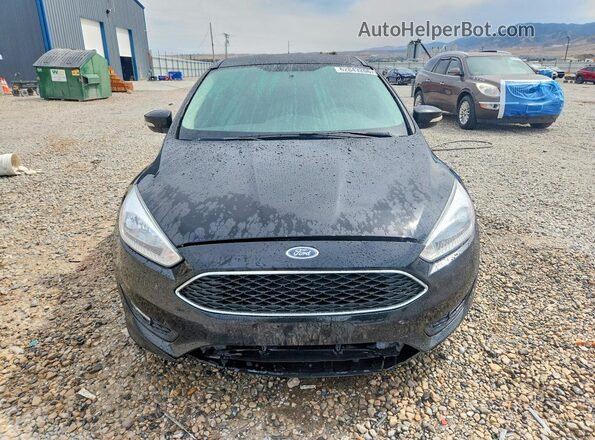 1FADP3K29GL315388 2016 FORD FOCUS Black Widok z przodu