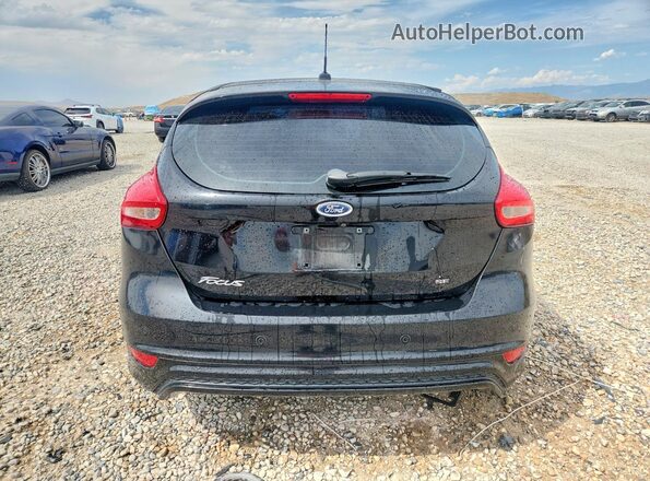 1FADP3K29GL315388 2016 FORD FOCUS Black Widok z tyłu