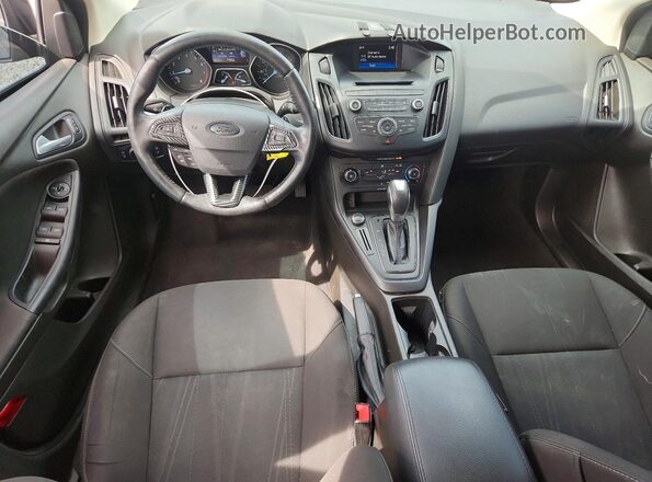 1FADP3K29GL315388 2016 FORD FOCUS Black Widok deski rozdzielczej