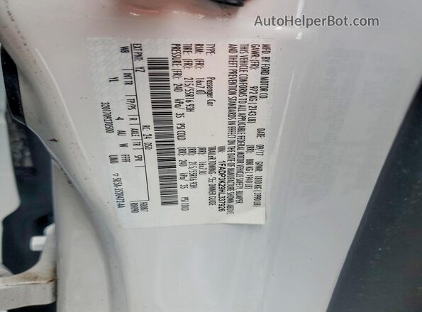 1FADP3K29HL337926 2017 FORD FOCUS White Widok komory silnika