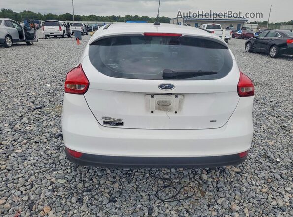 1FADP3K29HL337926 2017 FORD FOCUS White Widok z tyłu