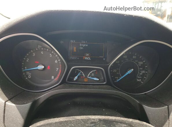 1FADP3K29JL201656 2018 FORD FOCUS White Widok zestawu wskaźników