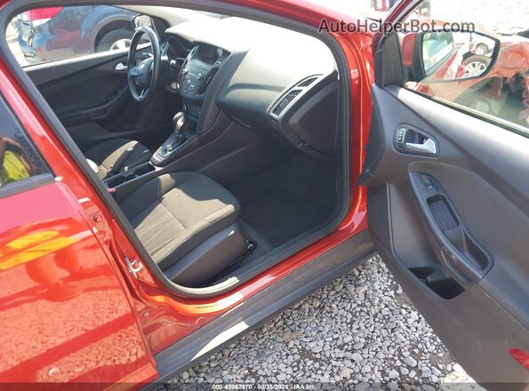 1FADP3K29JL271447 2018 FORD FOCUS Orange 