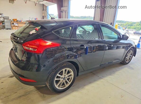 1FADP3K29JL297644 2018 FORD FOCUS Black Trasero derecho