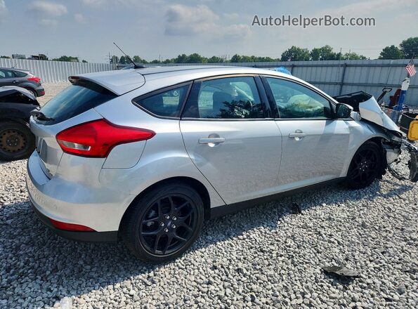1FADP3K2XGL267335 2016 FORD FOCUS Silver Rear right