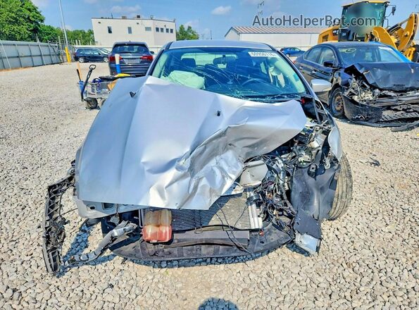1FADP3K2XGL267335 2016 FORD FOCUS Silver Front view