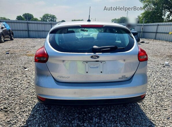 1FADP3K2XGL267335 2016 FORD FOCUS Silver Rear view