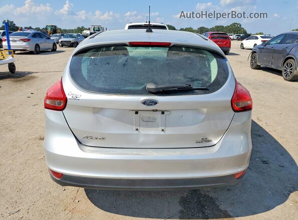 1FADP3K2XGL290999 2016 FORD FOCUS Серебряный Вид сзади