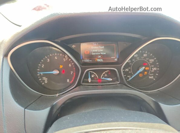 1FADP3K2XHL205614 2017 FORD FOCUS Burgundy ხელსაწყოთა პანელის ხედი