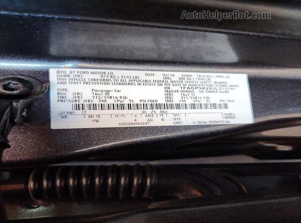 1FADP3K2XJL313141 2018 FORD FOCUS Gray Engine compartment view