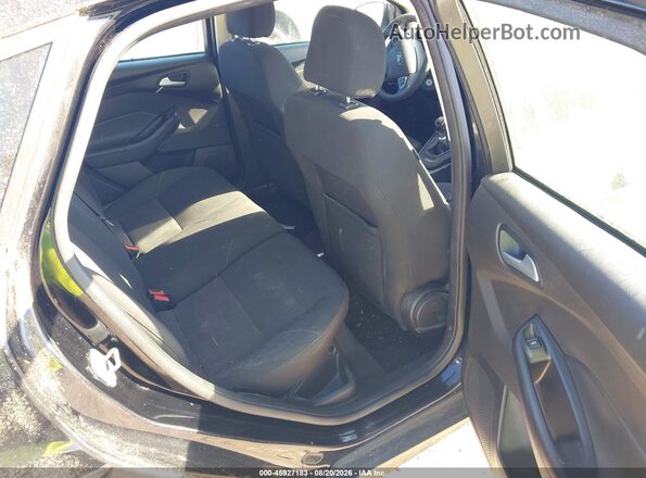 1FADP3KE1GL315718 2016 FORD FOCUS Black Widok naklejki z numerem VIN