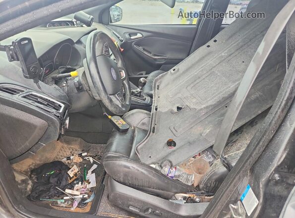 1FADP3L91JL229558 2018 FORD FOCUS Gray Вид салону спереду