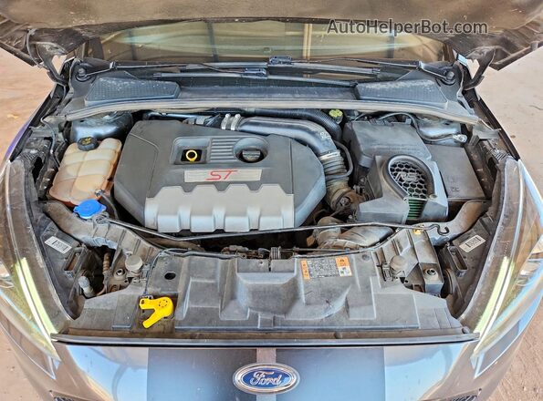 1FADP3L93GL315558 2016 FORD FOCUS Gray Widok wnętrza z tyłu