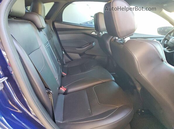 1FADP3L93GL362976 2016 FORD FOCUS Blue Widok tylnych siedzeń