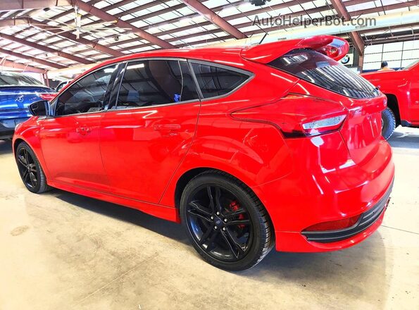 1FADP3L93HL218328 2017 FORD FOCUS Red Հետևի աջ